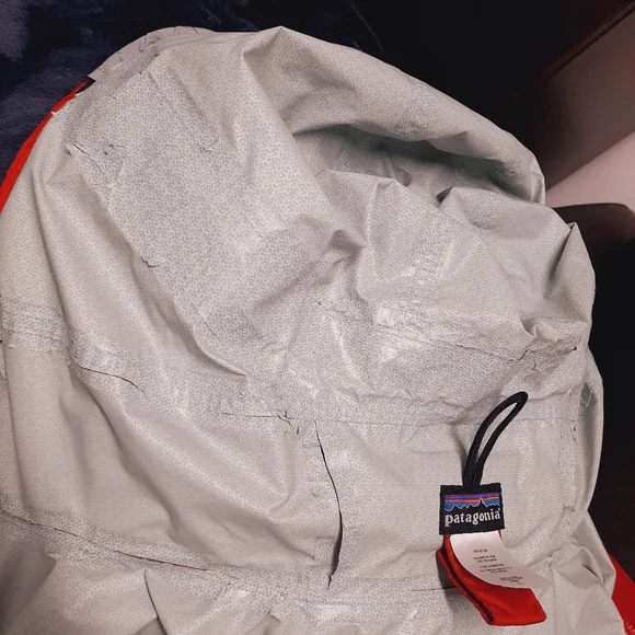 Patagonia Windbreaker - Picture 14 of 17